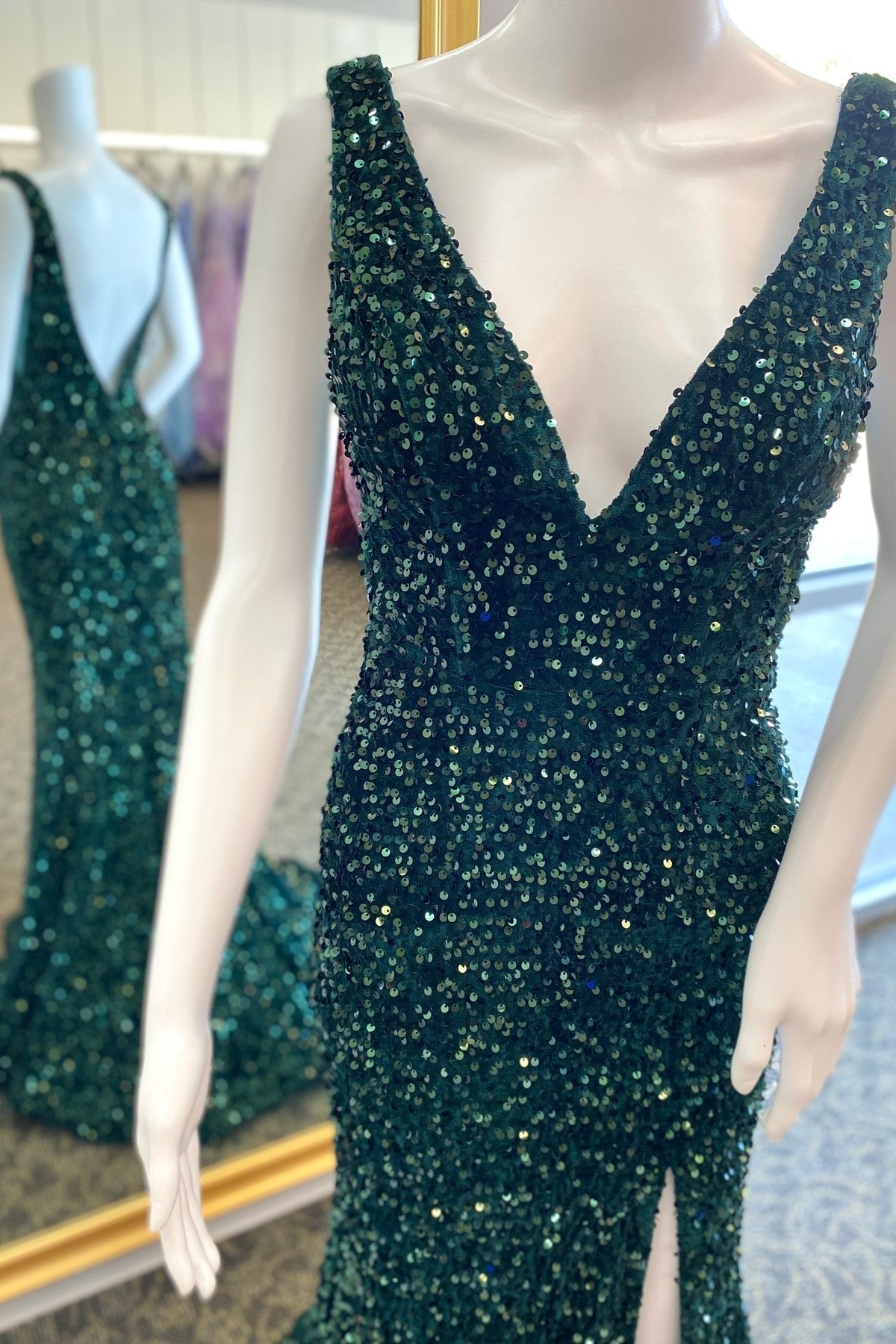 Dark Green Sequin V Neck Mermaid Long Prom HZ0307