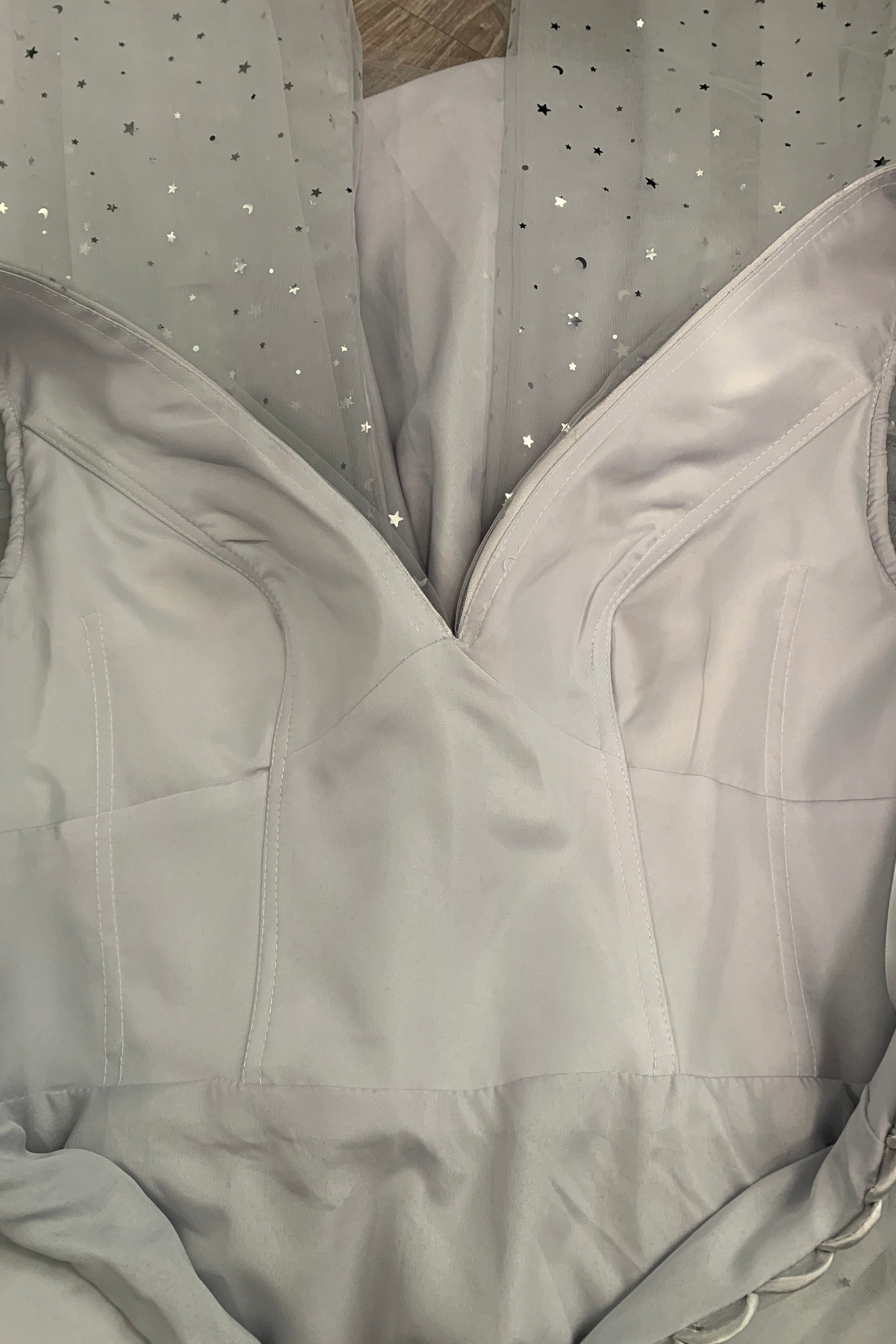 Short Puffy Sleeves Grey Sparkle Tea Length HZ0307
